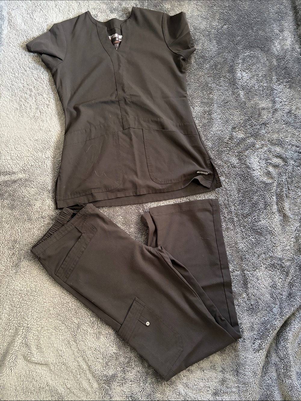 Woman’s Greys Anatomy Black Scrub Top (S) and pants (XS) - Classic Workwear